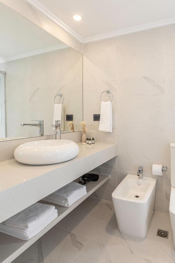 Hotel Solerios 埃斯特角城 外观 照片